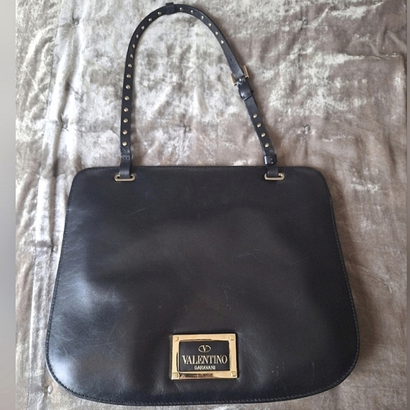 Valentino Garavani Rockstud Bag - Picture 11 of 16